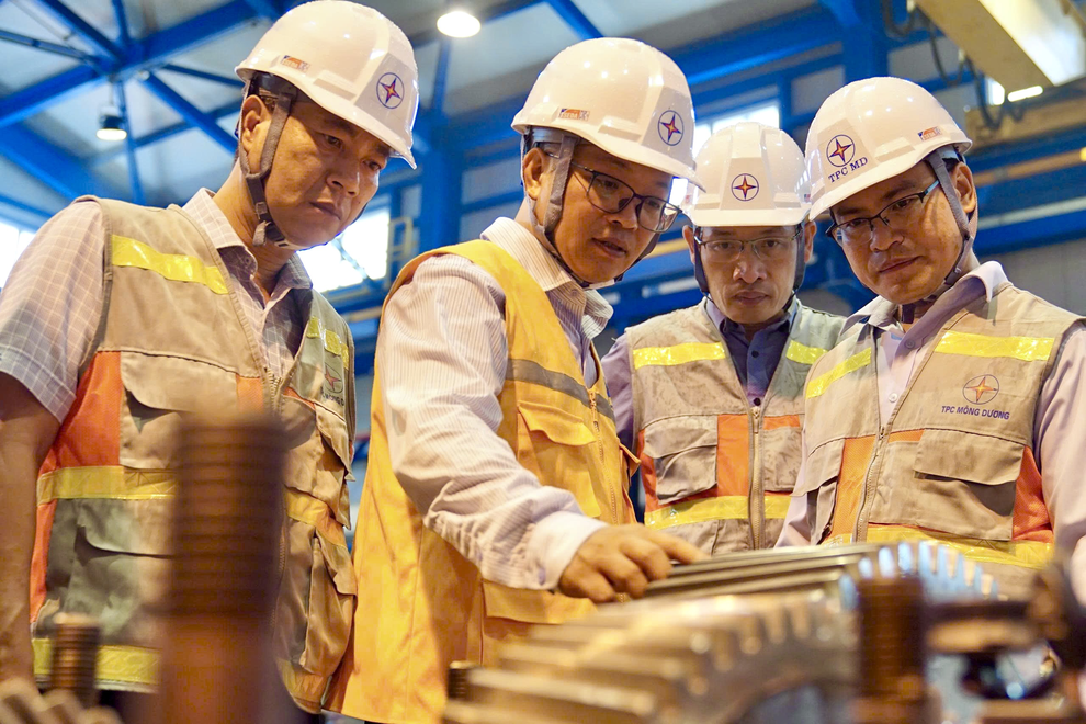 EVNGENCO3 tiếp sức người lao động trên công trường đại tu tổ máy S1 - 1 EVNGENCO3 tiếp sức người lao động trên công trường đại tu tổ máy S1 - 1