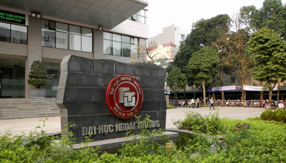 Phát hiện trường Đại học Ngoại thương thu học phí cao hơn quy định - 1 Phát hiện trường Đại học Ngoại thương thu học phí cao hơn quy định - 1