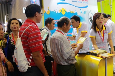 "Rồng rắn" xếp hàng tham quan hội chợ Du lịch Quốc tế TPHCM