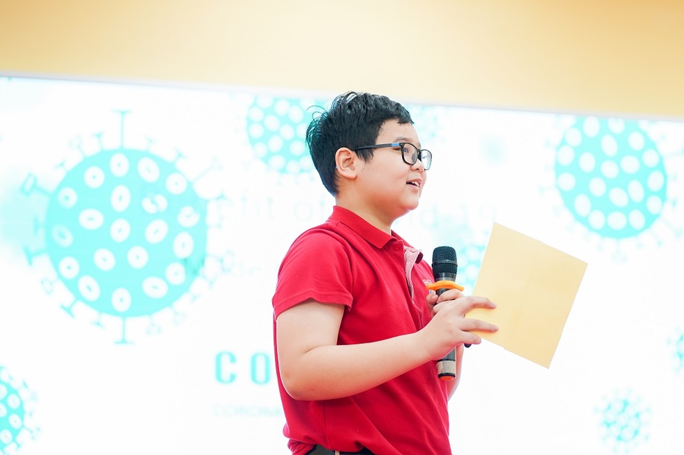 Học sinh Royal School khoe tài hùng biện tiếng Anh tại Royal Speaking Contest - 1 Học sinh Royal School khoe tài hùng biện tiếng Anh tại Royal Speaking Contest - 1