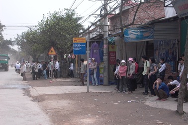 “Đoạn trường” xe buýt sinh viên