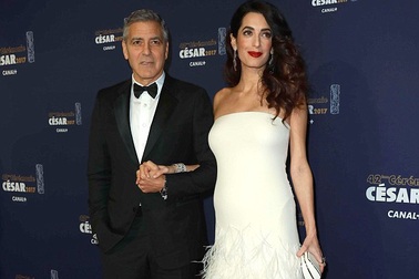 Vợ George Clooney không tiếc tiền chi cho hàng hiệu