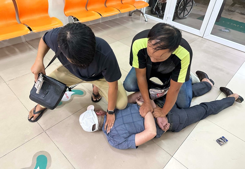 Bắt giữ nghi phạm giết người sau một giờ gây án ở TPHCM - 1 Bắt giữ nghi phạm giết người sau một giờ gây án ở TPHCM - 1