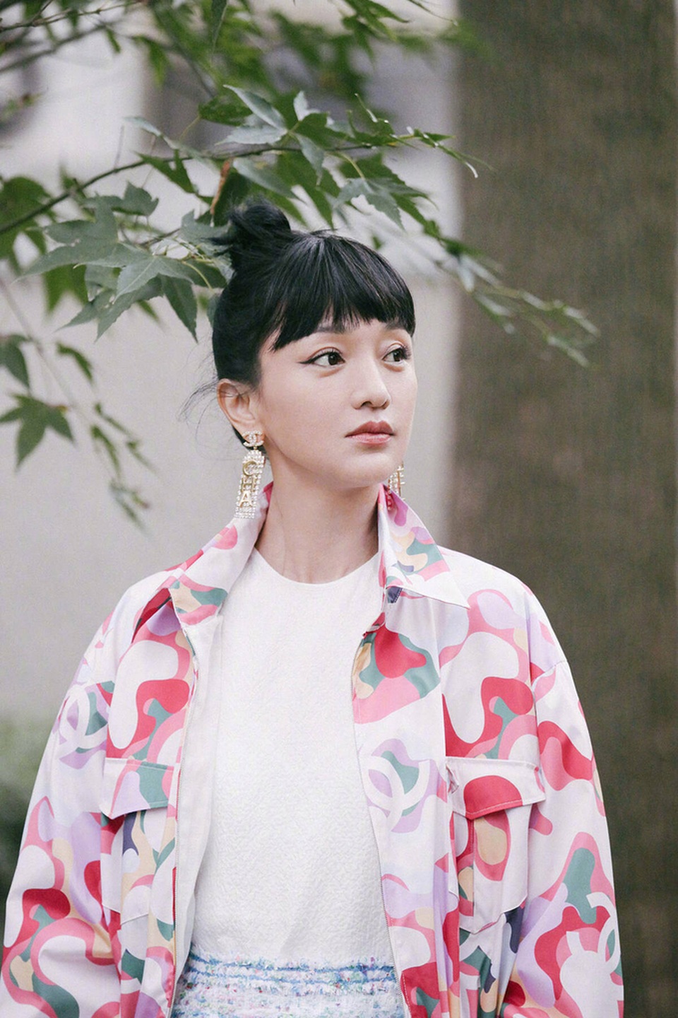 Hậu ly hôn, Châu Tấn đẹp rạng ngời và quyến rũ ở tuổi 47 - 17