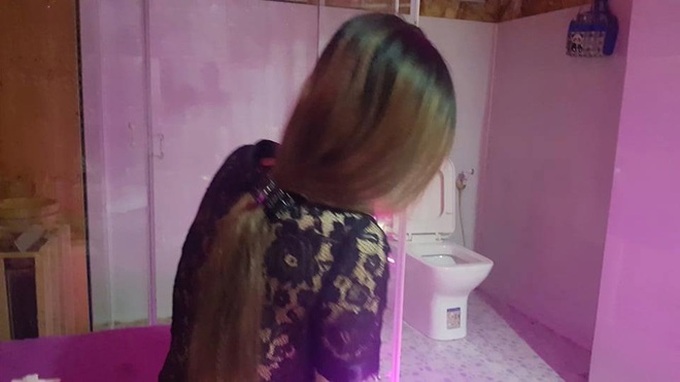 TP.HCM: Kiểm tra tiệm massage Điêu Thuyền, phát hiện 2 nữ tiếp viên khoả thân kích dục cho khách - Ảnh 1. TP.HCM: Kiểm tra tiệm massage Điêu Thuyền, phát hiện 2 nữ tiếp viên khoả thân kích dục cho khách - Ảnh 1.