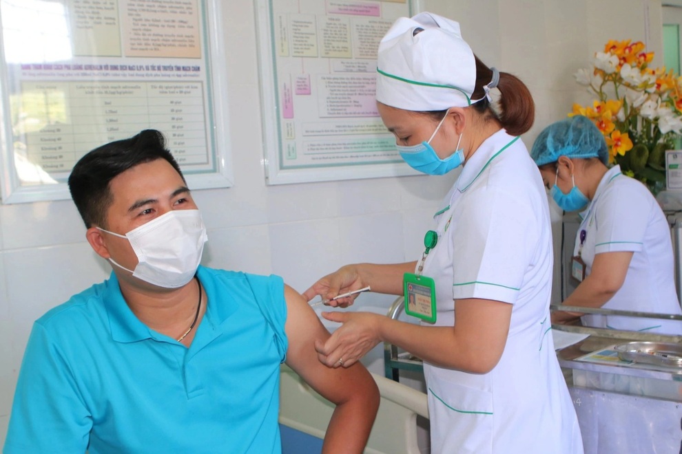 Sáng 19/9, Hà Nội khóa chặt ổ dịch Long Biên, nhiều nơi không có F0 mới - 2 Sáng 19/9, Hà Nội khóa chặt ổ dịch Long Biên, nhiều nơi không có F0 mới - 2