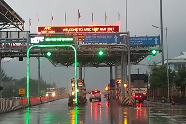 Tiền lẻ lại "tấn công" trạm BOT Phước Tượng - Phú Gia