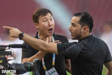 Trọng tài nội bình luận về bàn thắng gây tranh cãi của U22 Việt Nam