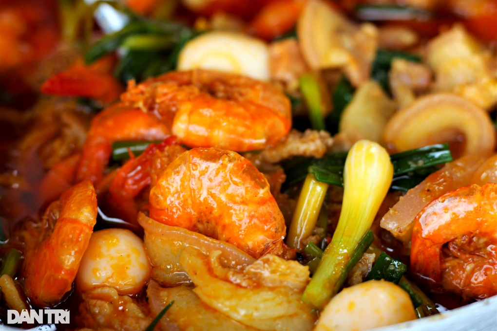 Cuộc thi mì quảng ở ngôi làng được xem là sản sinh ra món ăn này - 6 Cuộc thi mì quảng ở ngôi làng được xem là sản sinh ra món ăn này - 6