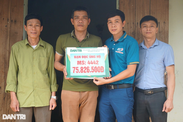 Người chồng có vợ mất vì ung thư được bạn đọc giúp đỡ gần 120 triệu đồng