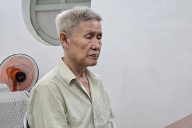 Thầy giáo dạy nhạc ở TPHCM hiếp dâm học trò