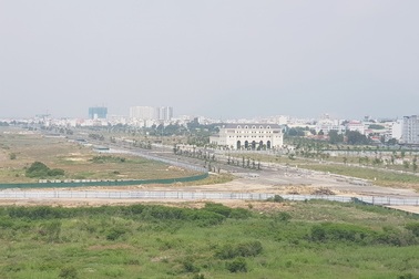 Lập tổ giúp việc đấu giá “đất vàng” sân bay Nha Trang cũ