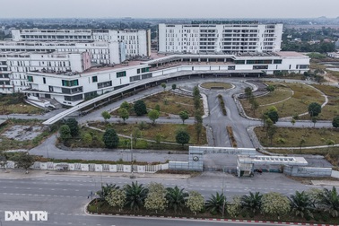 Đã khởi tố 5 bị can liên quan vụ án Bệnh viện Việt Đức, Bạch Mai cơ sở 2