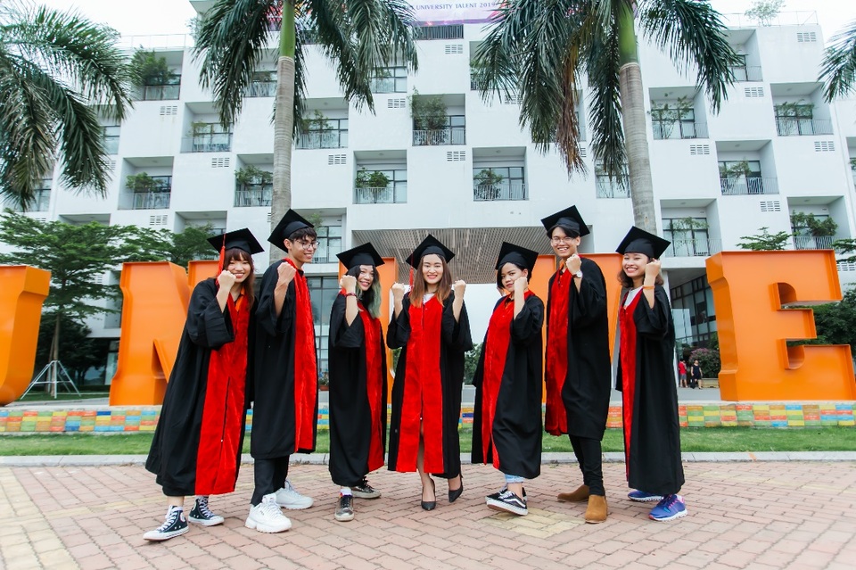 Xu hướng học MBA liên kết chủ động tiếp cận kiến thức quốc tế trong giai đoạn Covid - 1 Xu hướng học MBA liên kết chủ động tiếp cận kiến thức quốc tế trong giai đoạn Covid - 1