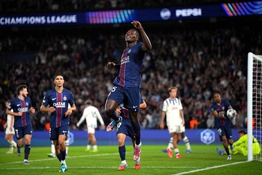 PSG giành chiến thắng đậm, Inter Milan đánh bại Ajax tại Champions League