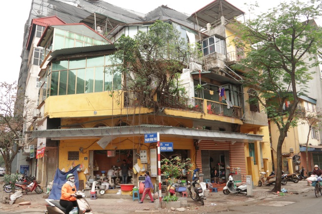 Phố Trúc Bạch: Cách ly, khử trùng và được tiếp tế nhu yếu phẩm - 18 Phố Trúc Bạch: Cách ly, khử trùng và được tiếp tế nhu yếu phẩm - 18