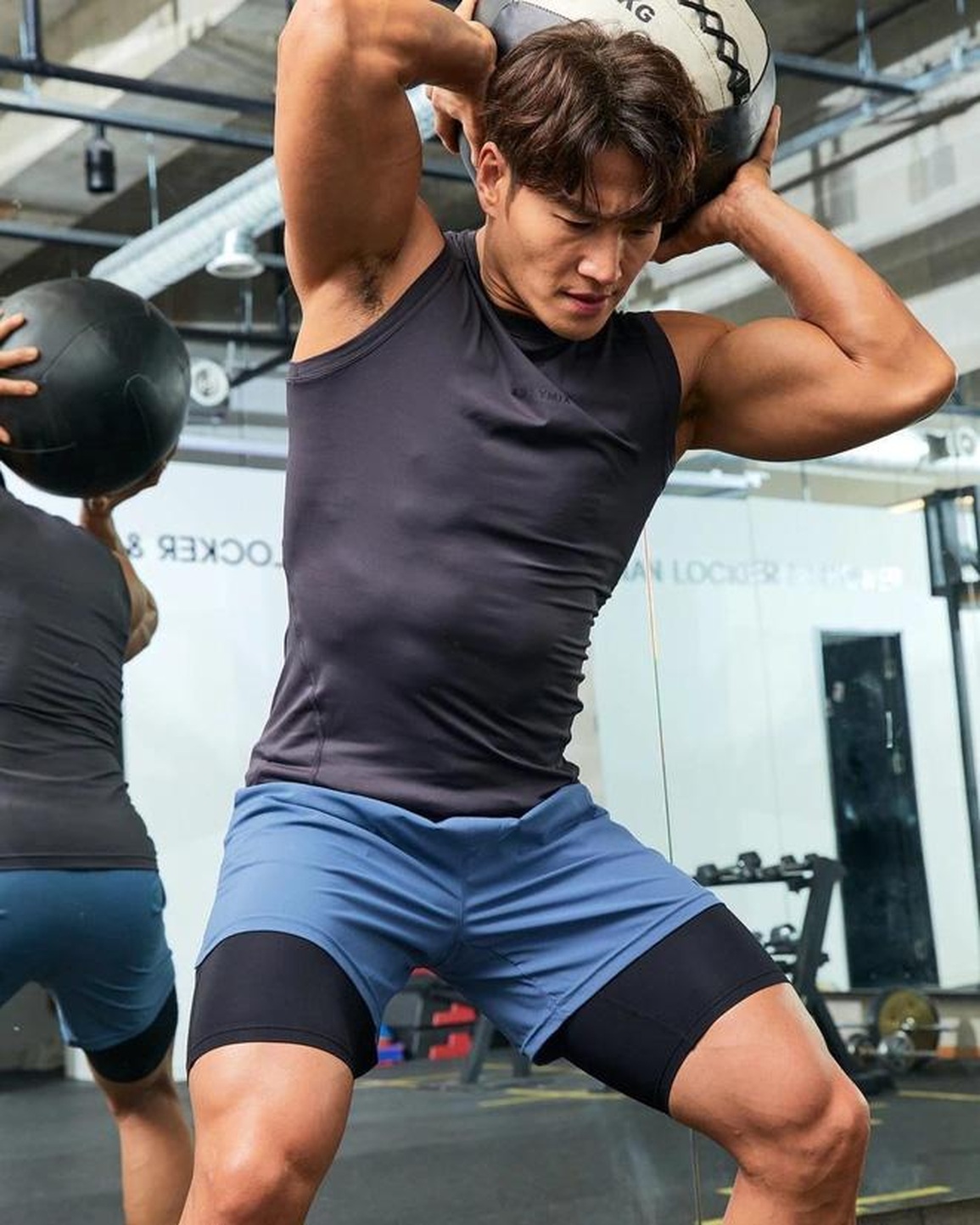 Người cơ bắp Kim Jong Kook tung chứng cứ khẳng định sáu múi là xịn - 5 Người cơ bắp Kim Jong Kook tung chứng cứ khẳng định sáu múi là xịn - 5