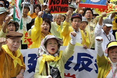 Nhật Bản: Uy tín thủ tướng xuống thấp vì căn cứ Mỹ