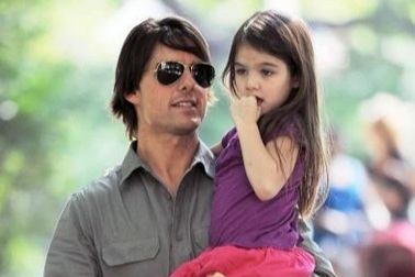 Sự thật về mối quan hệ của Tom Cruise và con gái ruột duy nhất