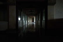 Khách sạn cao cấp 30 năm chưa từng đón khách và "truyền thuyết bị ma ám"