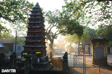 Tháp đất nung có niên đại 350 năm duy nhất Đạo giáo còn lại đến này nay