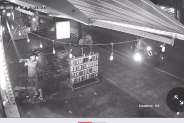 Camera ghi cảnh xe tải cán chết người