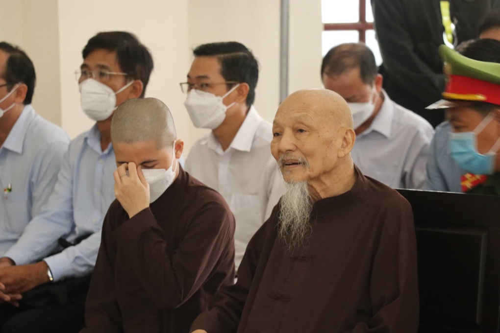 Ông Lê Tùng Vân kháng cáo, đề nghị tòa tuyên vô tội - 1 Ông Lê Tùng Vân kháng cáo, đề nghị tòa tuyên vô tội - 1