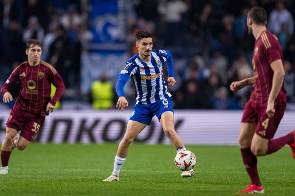 AS Roma hòa kịch tính Porto tại Europa League - 1 AS Roma hòa kịch tính Porto tại Europa League - 1