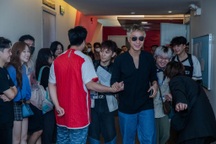 Quán quân Vietnam Idol 2023 Hà An Huy xúc động về thăm trường