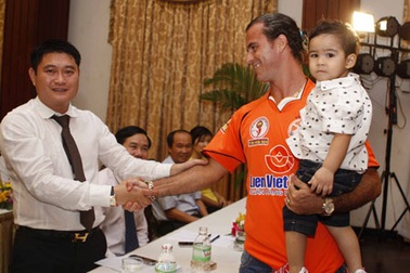 Tết Việt với cầu thủ ngoại