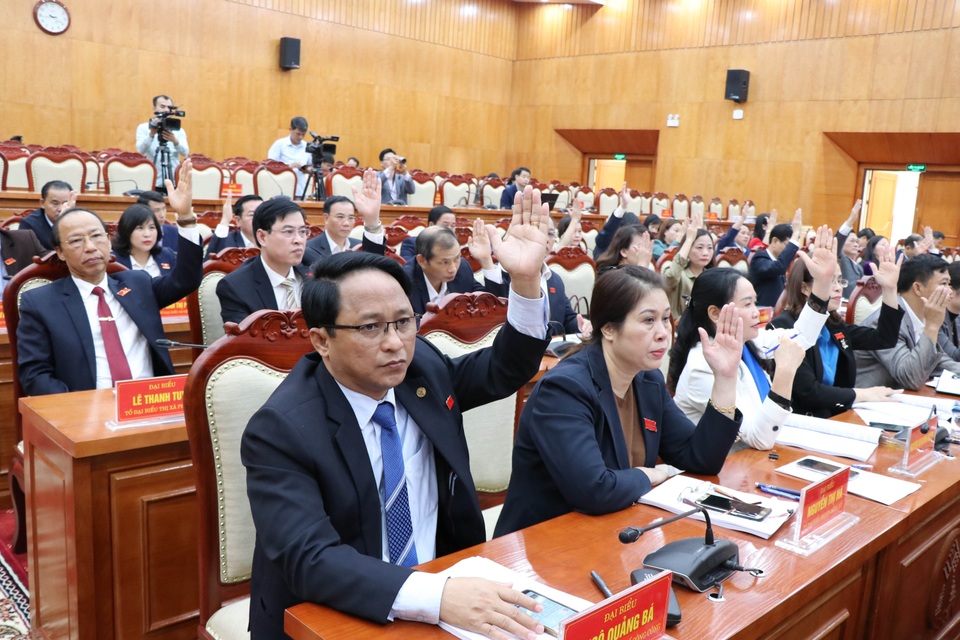 Thái Nguyên có tân Chủ tịch tỉnh 43 tuổi - 4 Thái Nguyên có tân Chủ tịch tỉnh 43 tuổi - 4