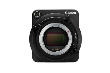 Canon tung máy quay chuyên nghiệp giá hơn 600 triệu đồng