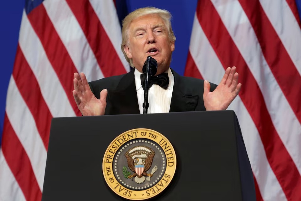 Tổng thống Trump ám chỉ “thay đổi chính quyền ở Iran” - 1 Tổng thống Trump ám chỉ “thay đổi chính quyền ở Iran”