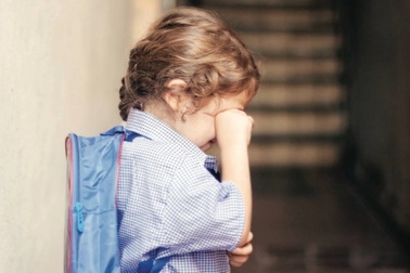 Giáo viên mầm non đánh bé 3 tuổi khiến dư luận phẫn nộ