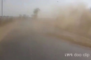 Những vụ tai nạn bất ngờ của xe tải hạng nặng