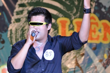 Chàng “rocker ngầu” đoạt giải Tiếng hát khoa Luật