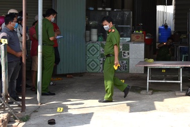 Chủ quán cháo bị chém tử vong sau khi xô xát với khách