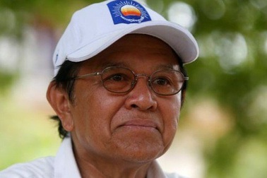 Thủ lĩnh đối lập Campuchia bất ngờ được tại ngoại