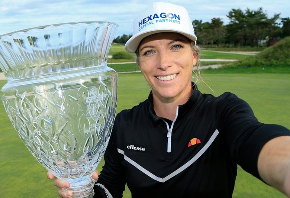 Nữ golf thủ xinh đẹp có danh hiệu đầu tiên ở LPGA Tour - 1 Nữ golf thủ xinh đẹp có danh hiệu đầu tiên ở LPGA Tour - 1