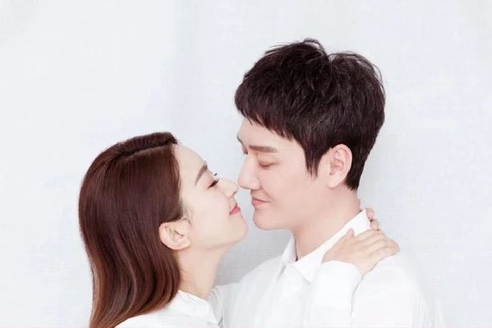 Vợ chồng Triệu Lệ Dĩnh và Phùng Thiệu Phong giàu thế nào? - 4 Vợ chồng Triệu Lệ Dĩnh và Phùng Thiệu Phong giàu thế nào? - 4