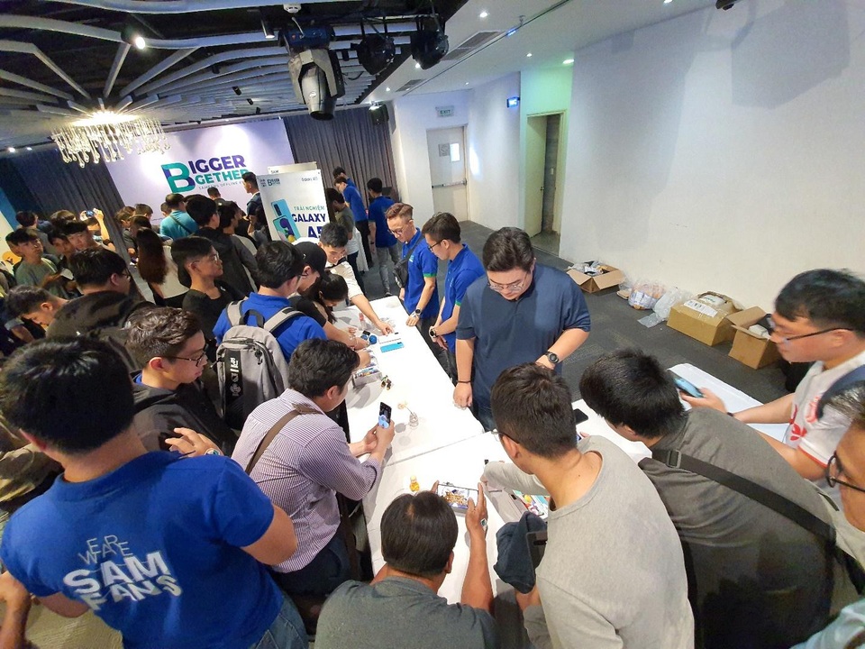 Samfans Community Vietnam: Nơi kết nối – chia sẻ và cá nhân hóa trên nền tảng Digital. - 5 Samfans Community Vietnam: Nơi kết nối – chia sẻ và cá nhân hóa trên nền tảng Digital. - 5