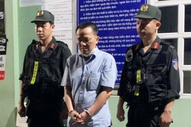 Bắt giám đốc trung tâm đăng kiểm xe cơ giới ở tỉnh Đồng Nai