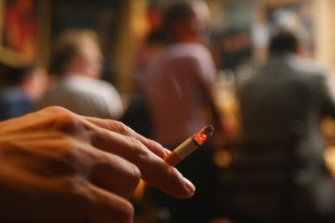 Gần 6.000 người Việt tử vong mỗi năm vì bị "đầu độc" bởi khói thuốc