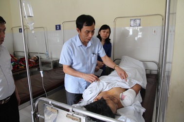 Cắt vật liệu gây nổ, 2 công nhân thương vong