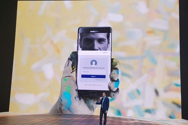Quét mống mắt đưa Galaxy Note7 "lên ngôi" về khả năng bảo mật