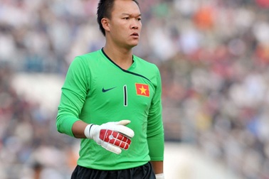 Thủ môn Dương Hồng Sơn nhập viện vì có vấn đề về thính giác