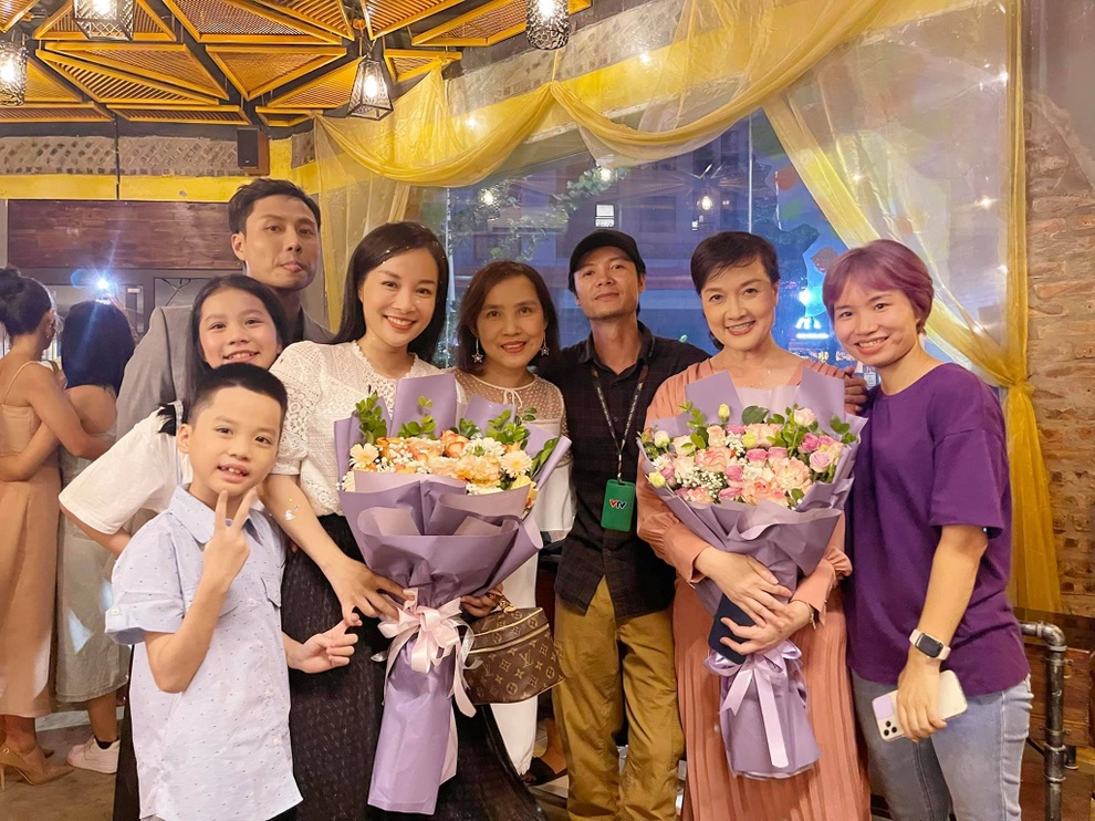 11 tháng 5 ngày hé lộ cái kết đẹp như mơ? - 2 11 tháng 5 ngày hé lộ cái kết đẹp như mơ? - 2