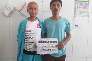 Bạn đọc báo Dân trí ủng hộ thiếu nữ dân tộc Hre mắc bệnh ung thư máu 42 triệu đồng