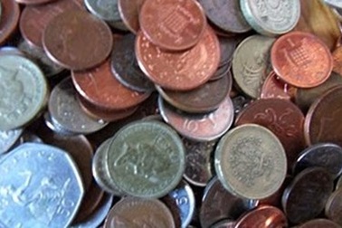 Nộp thuế bằng tiền xu