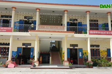 Phụ huynh tố giáo viên bạo hành cháu bé 15 tháng tuổi